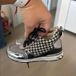 Naturino Black and Silver Houndstooth Kids Sneakers